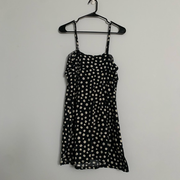 h&m daisy dress - Picture 3 of 4